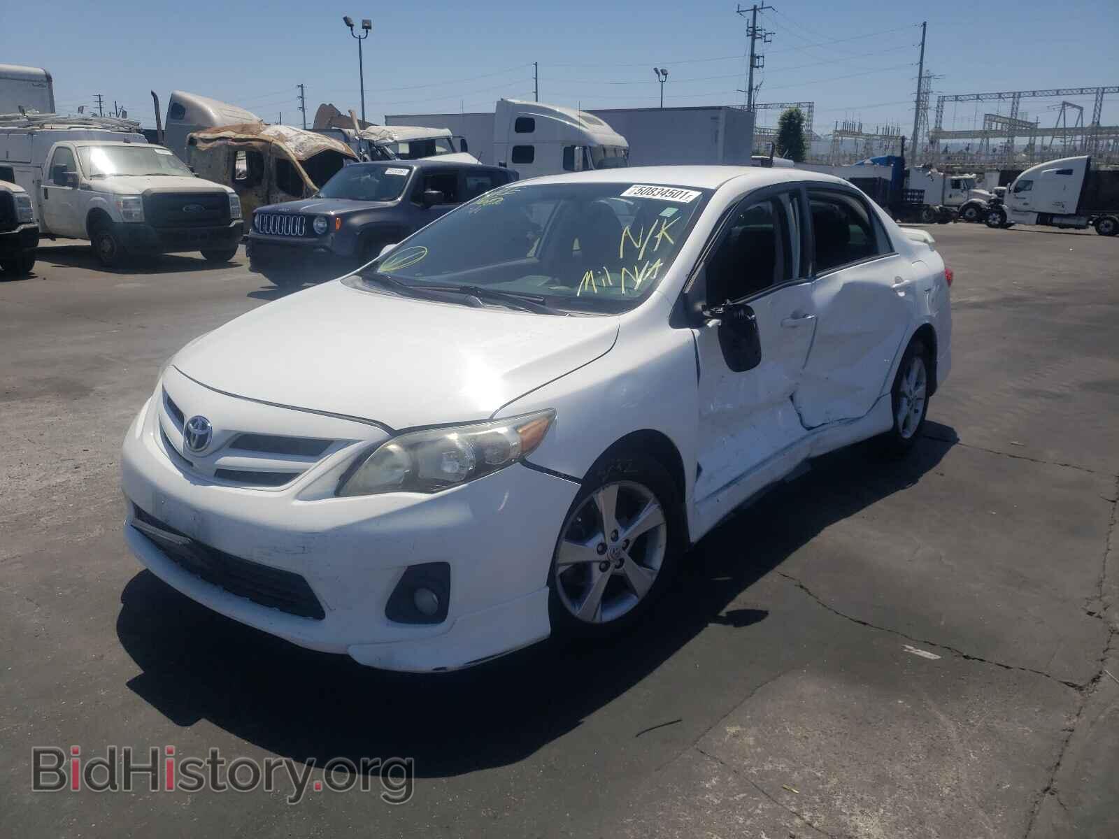 2013 TOYOTA COROLLA - VIN: 5YFBU4EE5DP176420 - Фото 2