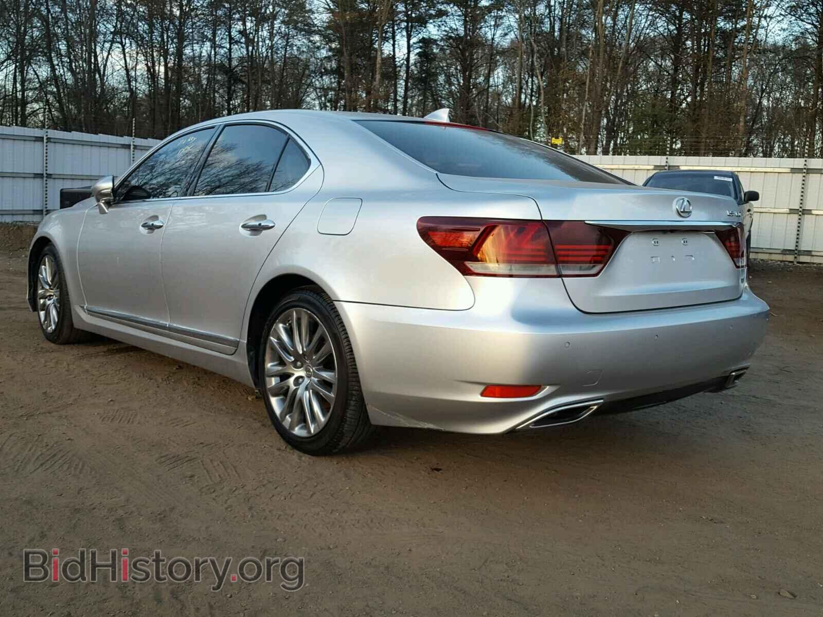 2014 LEXUS LS460 - VIN: JTHBL5EF1E5129089 - Photo 3
