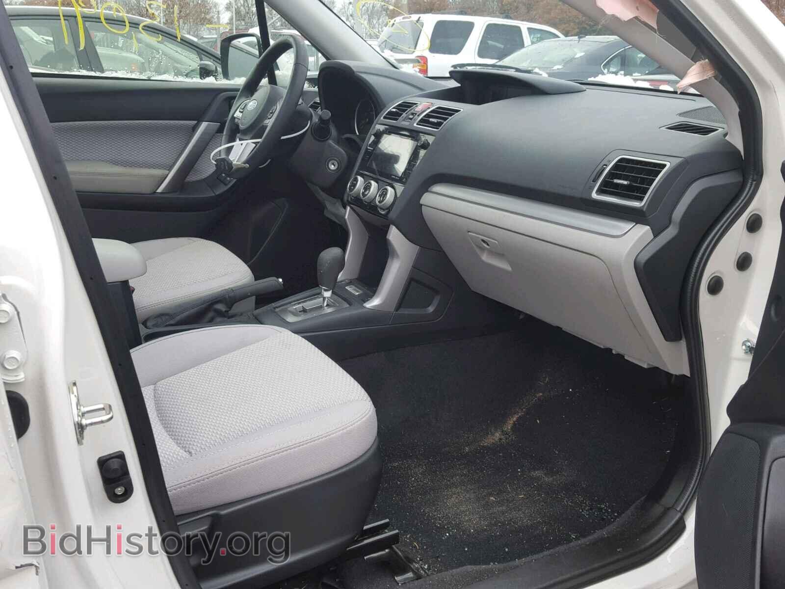 2018 SUBARU FORESTER - VIN: JF2SJAEC0JH461654 - Фото 5