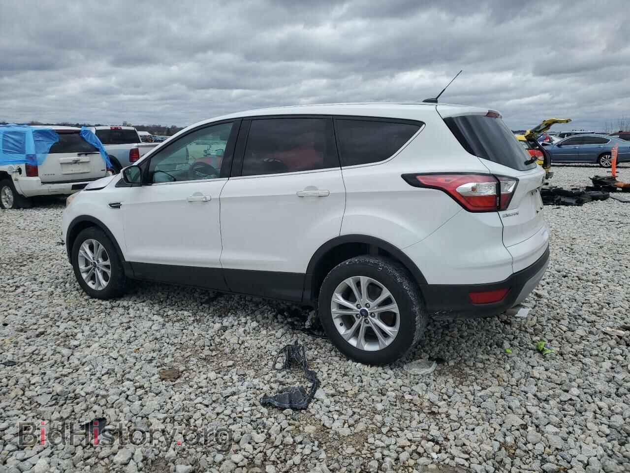 2017 FORD ESCAPE - VIN: 1FMCU9G96HUC99049 - Фото 2