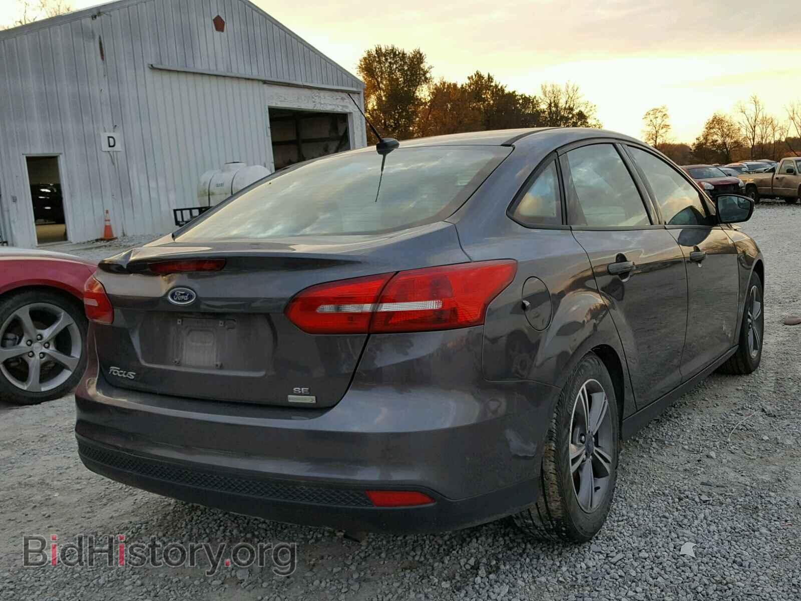 2017 FORD FOCUS SE - VIN: 1FADP3FEXHL307306 - Фото 4