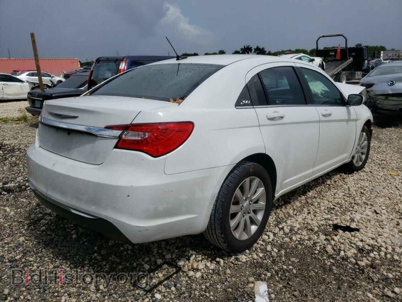 2012 CHRYSLER 200 - VIN: 1C3CCBBB3CN138769 - Фото 4
