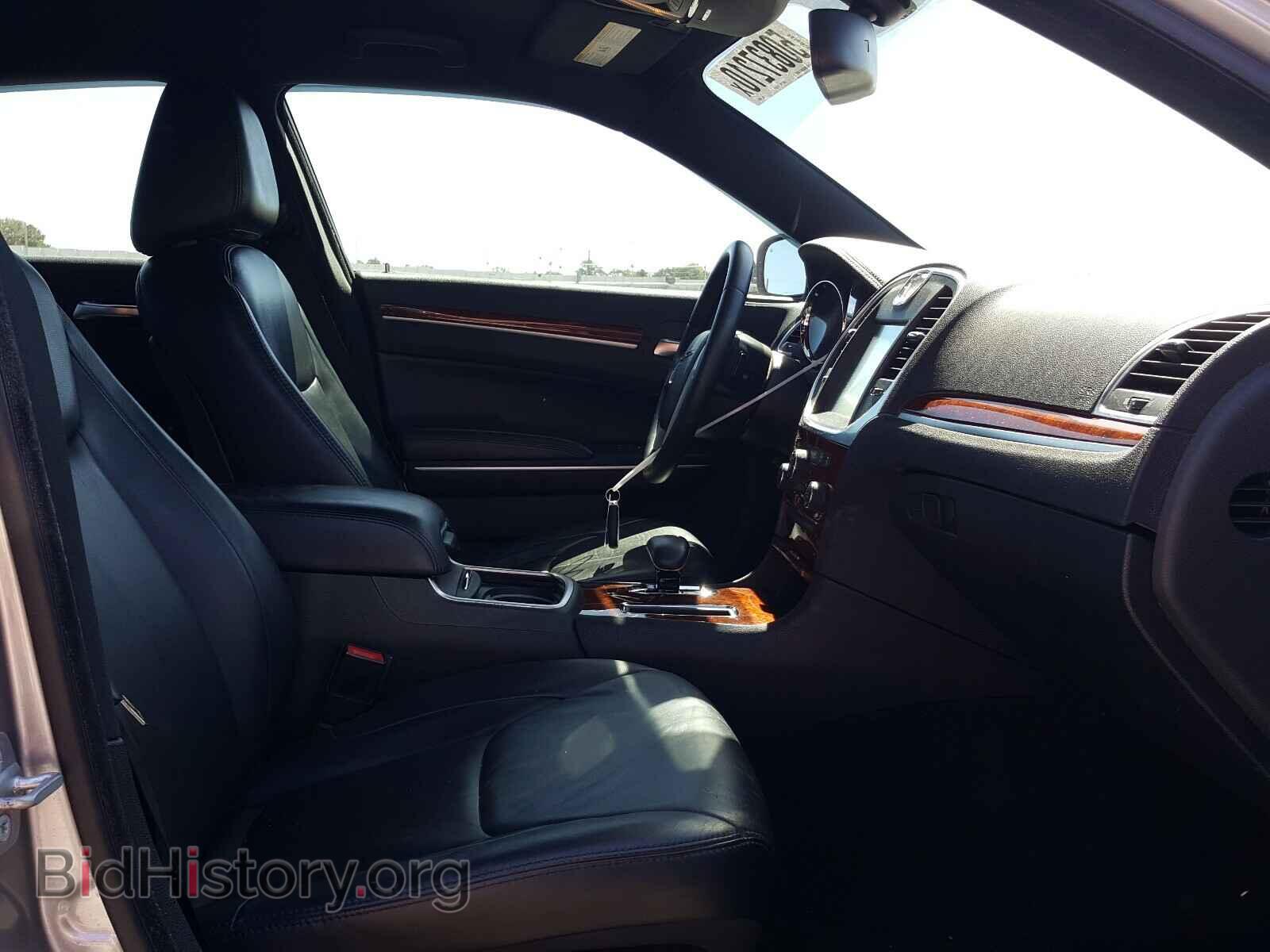 2014 CHRYSLER 300 - VIN: 2C3CCAAG0EH199922 - Фото 5