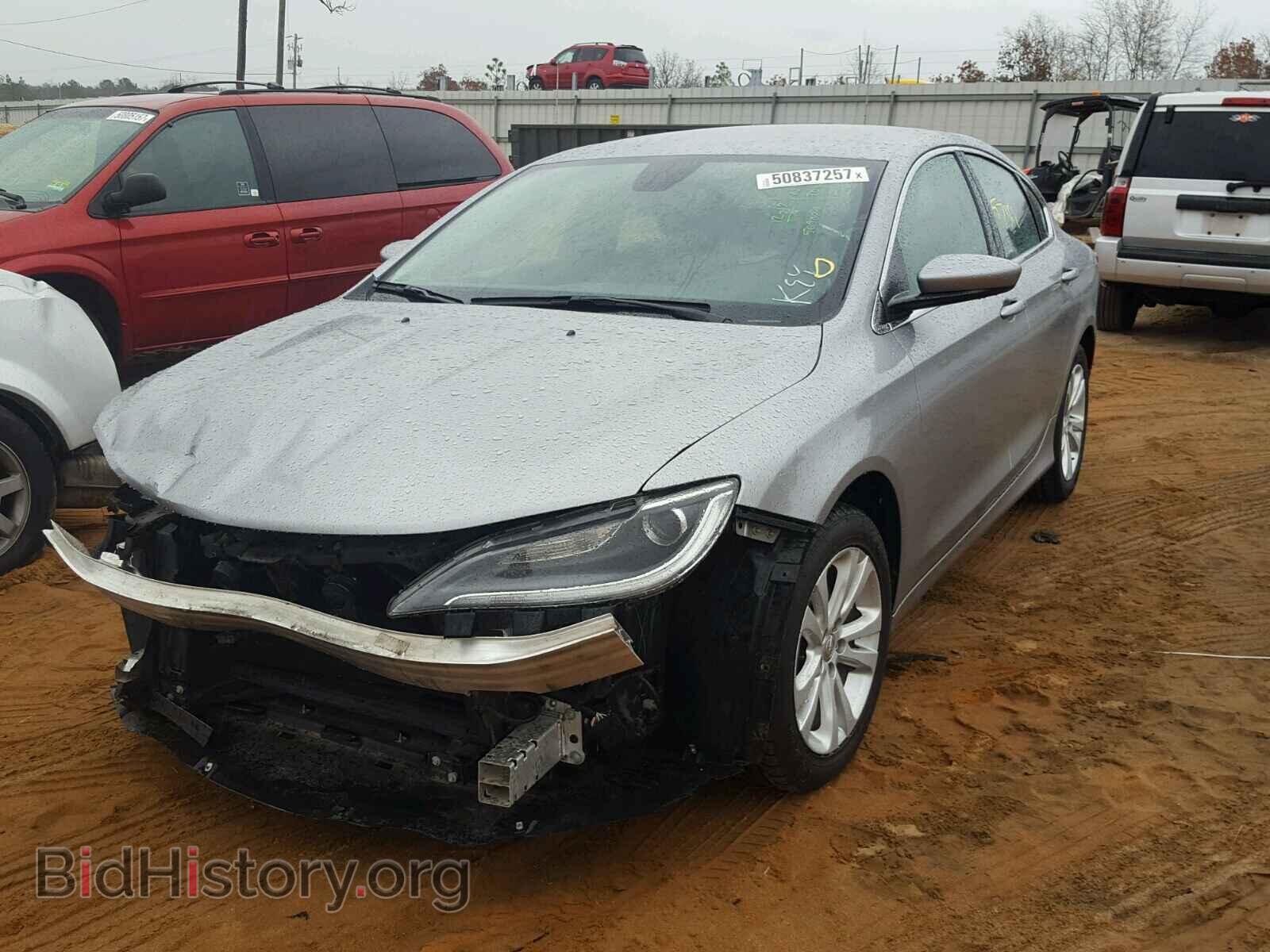 2015 CHRYSLER 200 - VIN: 1C3CCCAB4FN590385 - Фото 2