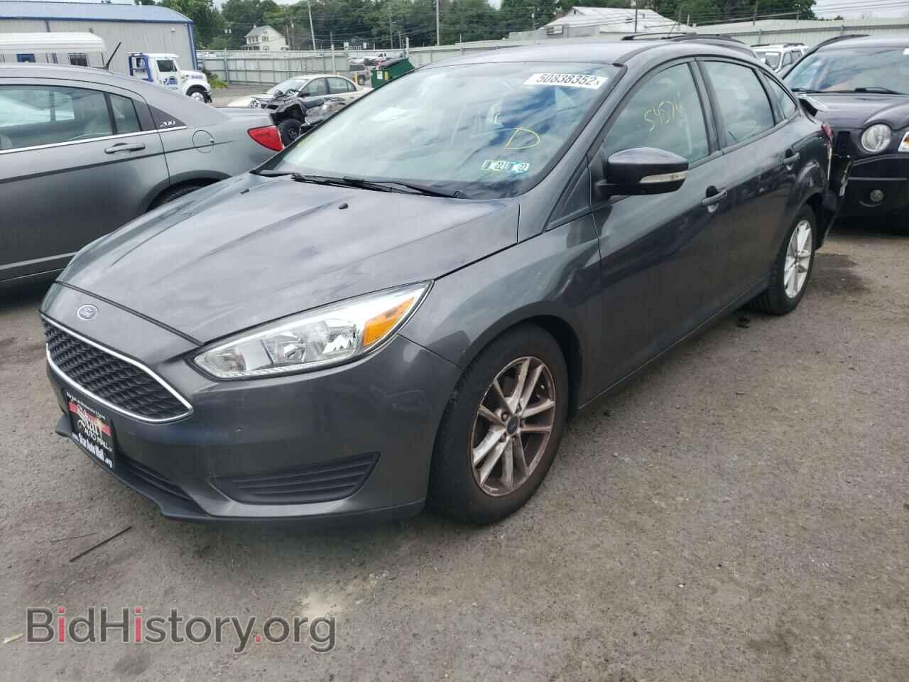 2017 FORD FOCUS - VIN: 1FADP3F2XHL201864 - Фото 2