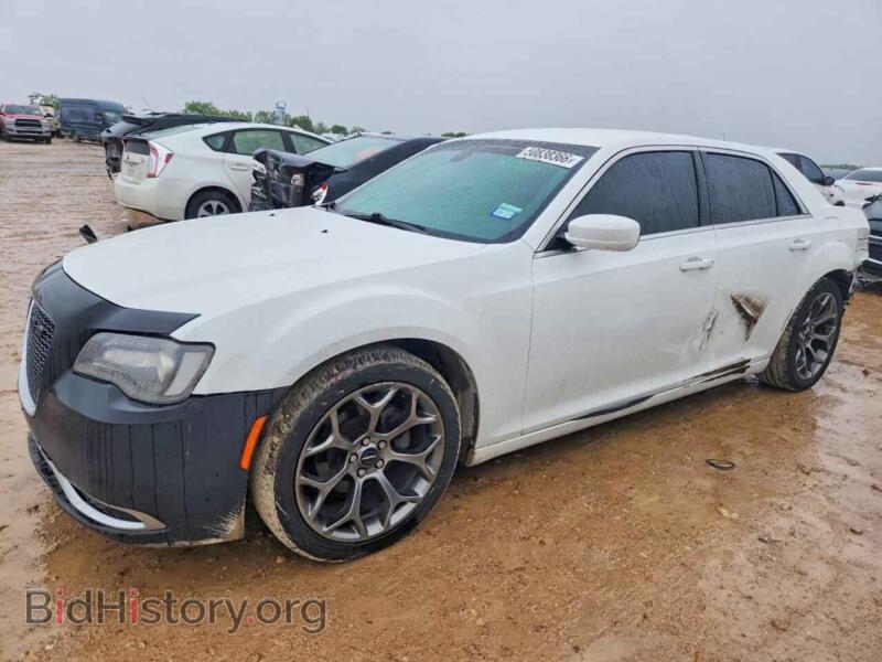 2016 Chrysler 300 Limited (VIN 2C3CCAAG8GH135534) — photo 1 of 13, Copart, damage: rear end