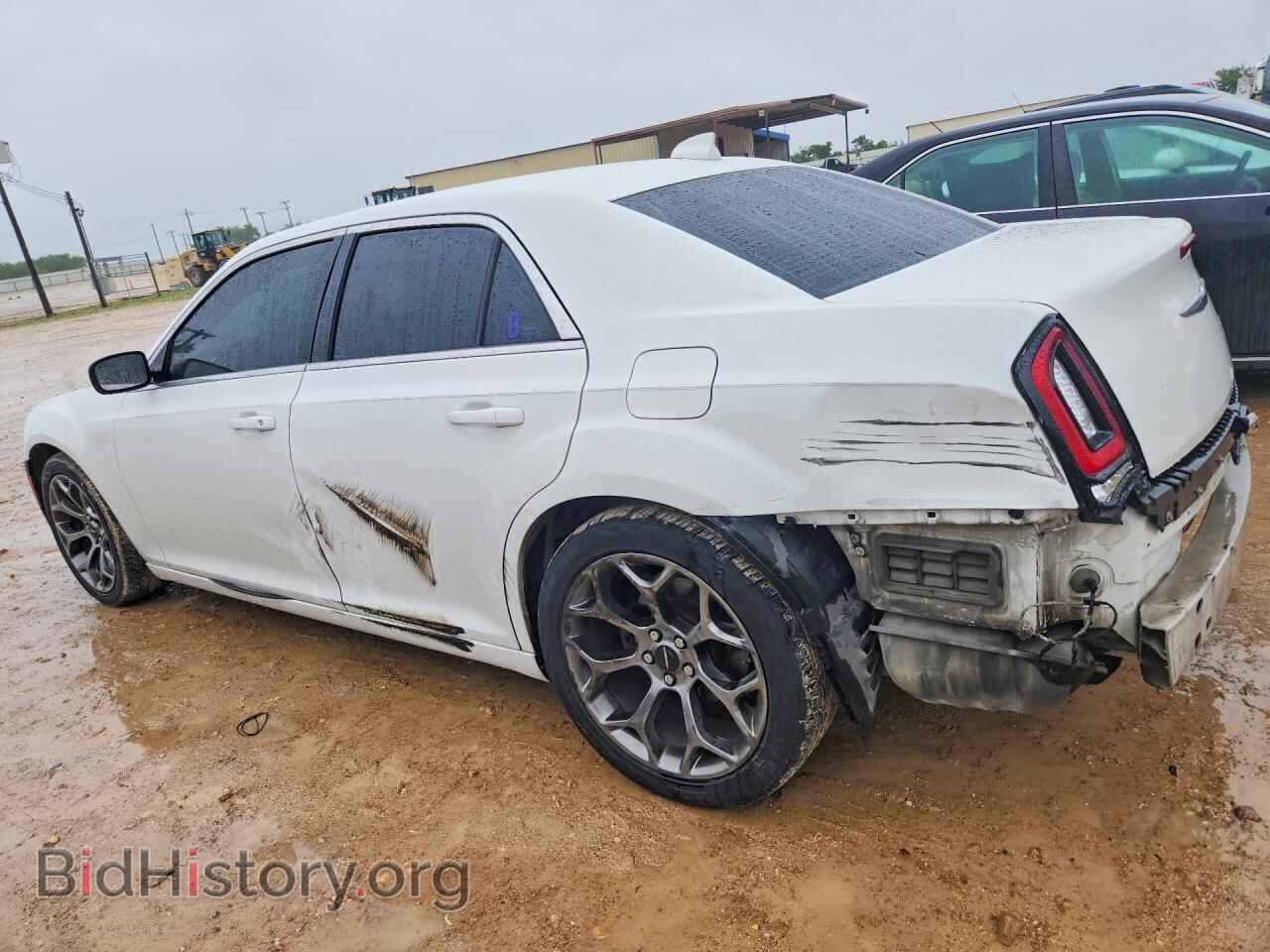2016 CHRYSLER 300 - VIN: 2C3CCAAG8GH135534 - Фото 2