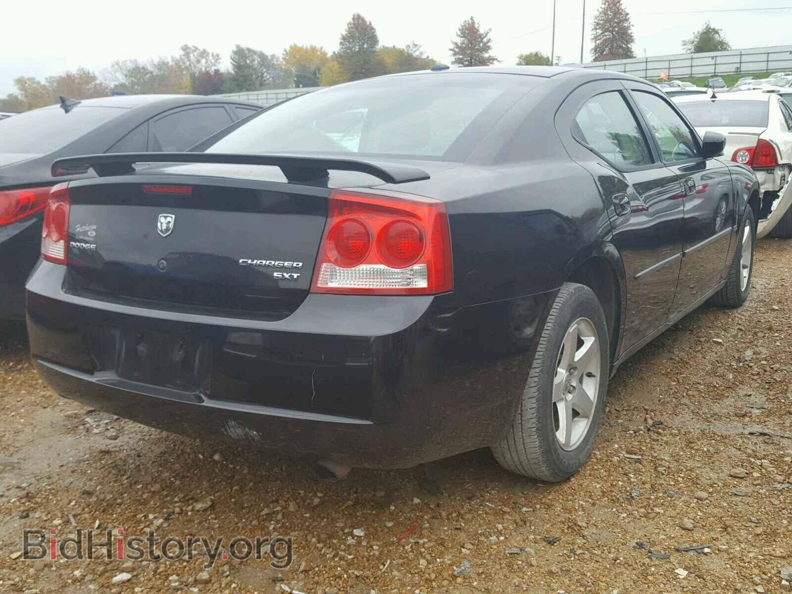 2010 DODGE CHARGER - VIN: 2B3CA3CV0AH285476 - Фото 4