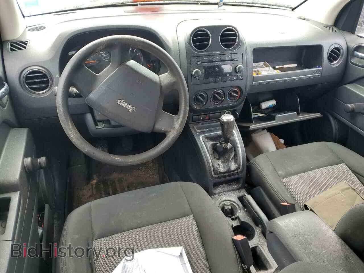 2009 JEEP COMPASS - VIN: 1J4FT47B99D159552 - Фото 8