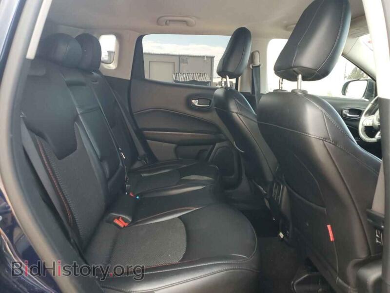 2019 Jeep COMPASS (VIN 3C4NJDDB2KT722386) — фото 10 из 15