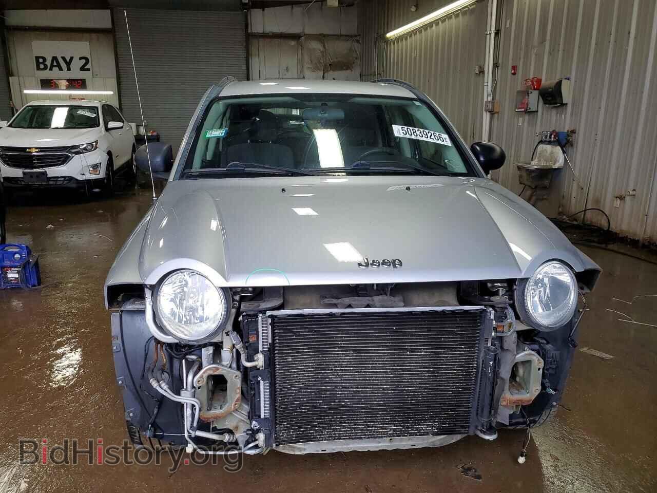 2010 JEEP COMPASS - VIN: 1J4NF4FB9AD649627 - Фото 5