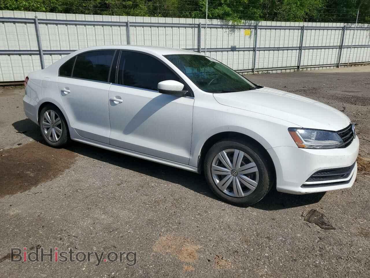2017 VOLKSWAGEN JETTA - VIN: 3VW2B7AJ1HM332828 - Фото 4