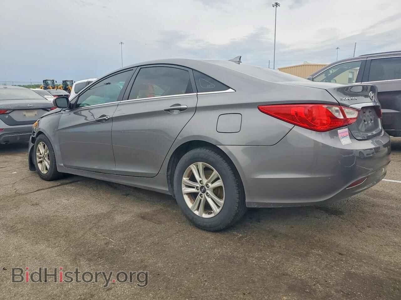 2013 HYUNDAI SONATA - VIN: 5NPEB4AC2DH649548 - Фото 2