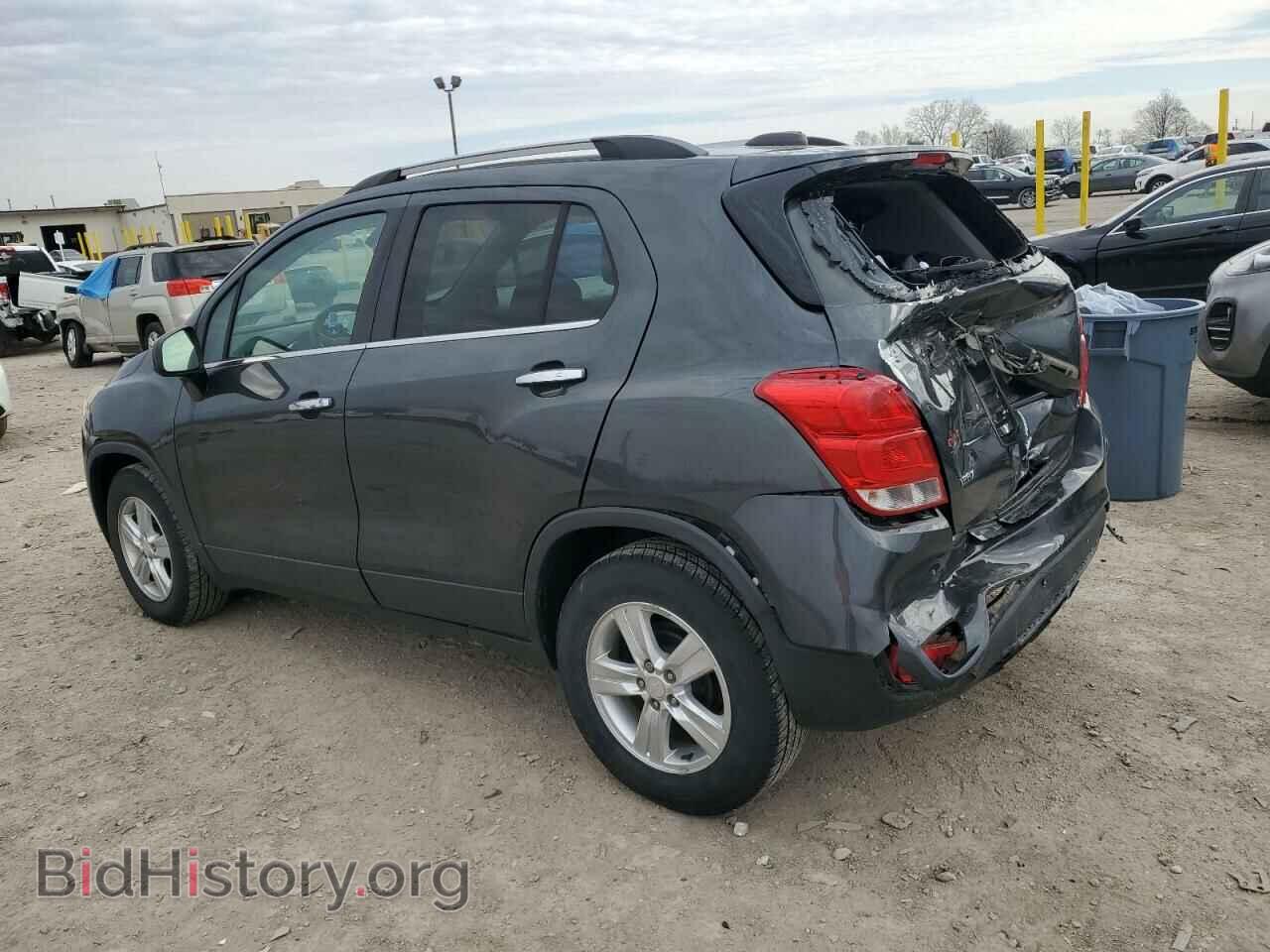 2018 CHEVROLET TRAX - VIN: 3GNCJLSB9JL148024 - Фото 2