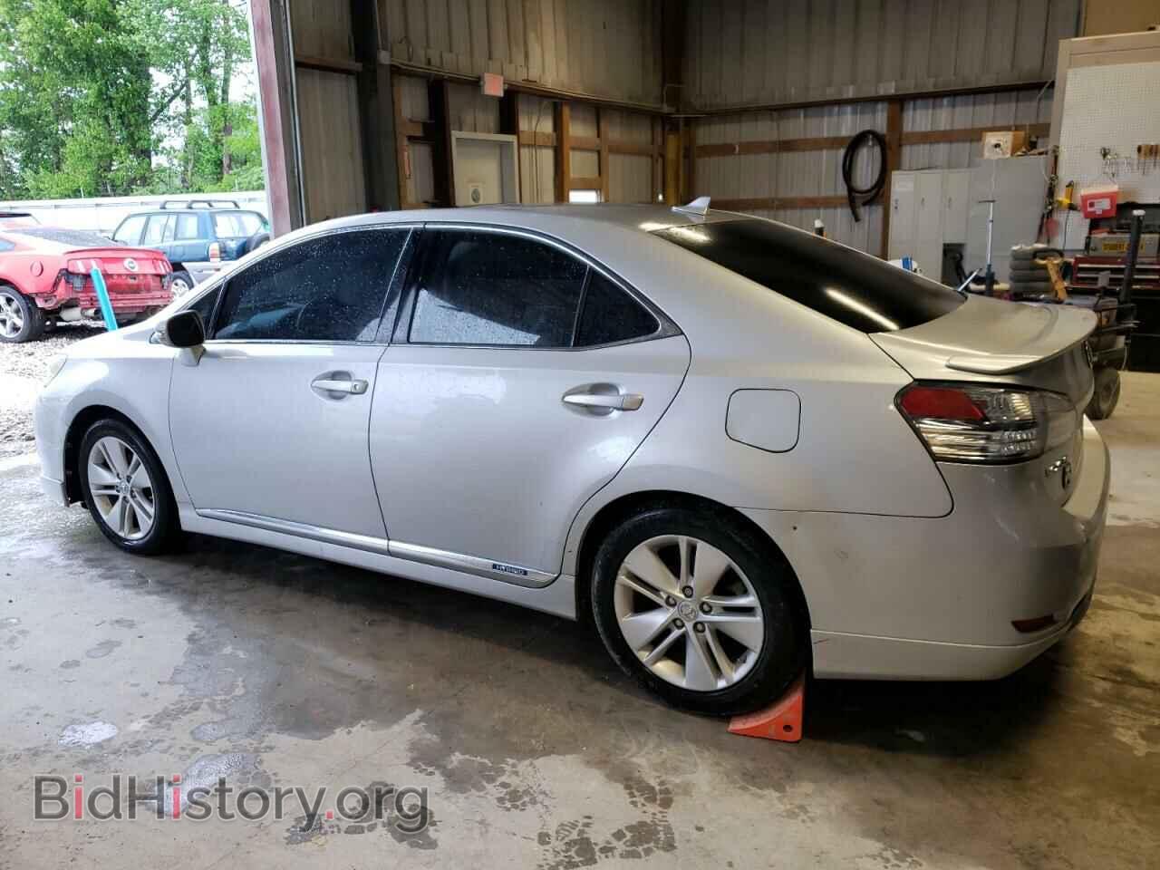 2010 LEXUS HS - VIN: JTHBB1BA4A2005172 - Photo 2