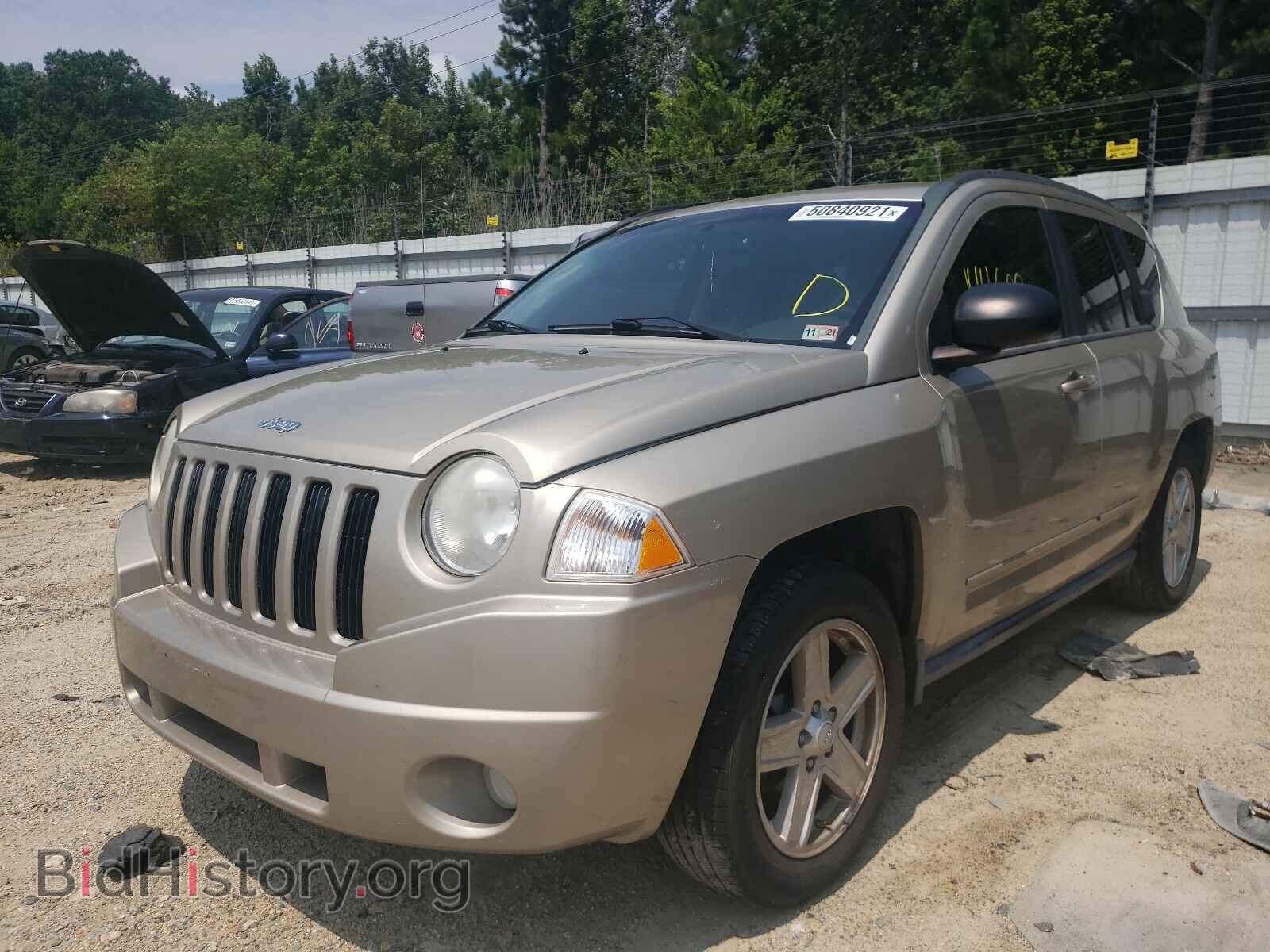2010 JEEP COMPASS - VIN: 1J4NT4FBXAD602034 - Фото 2