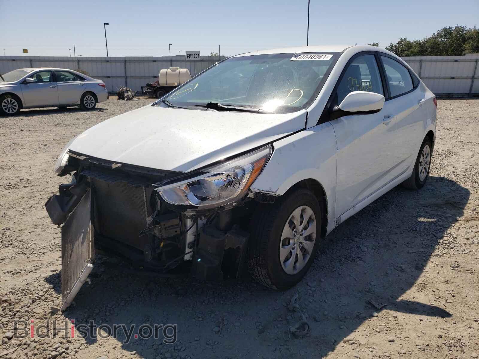 2016 HYUNDAI ACCENT - VIN: KMHCT4AE7GU107762 - Фото 2