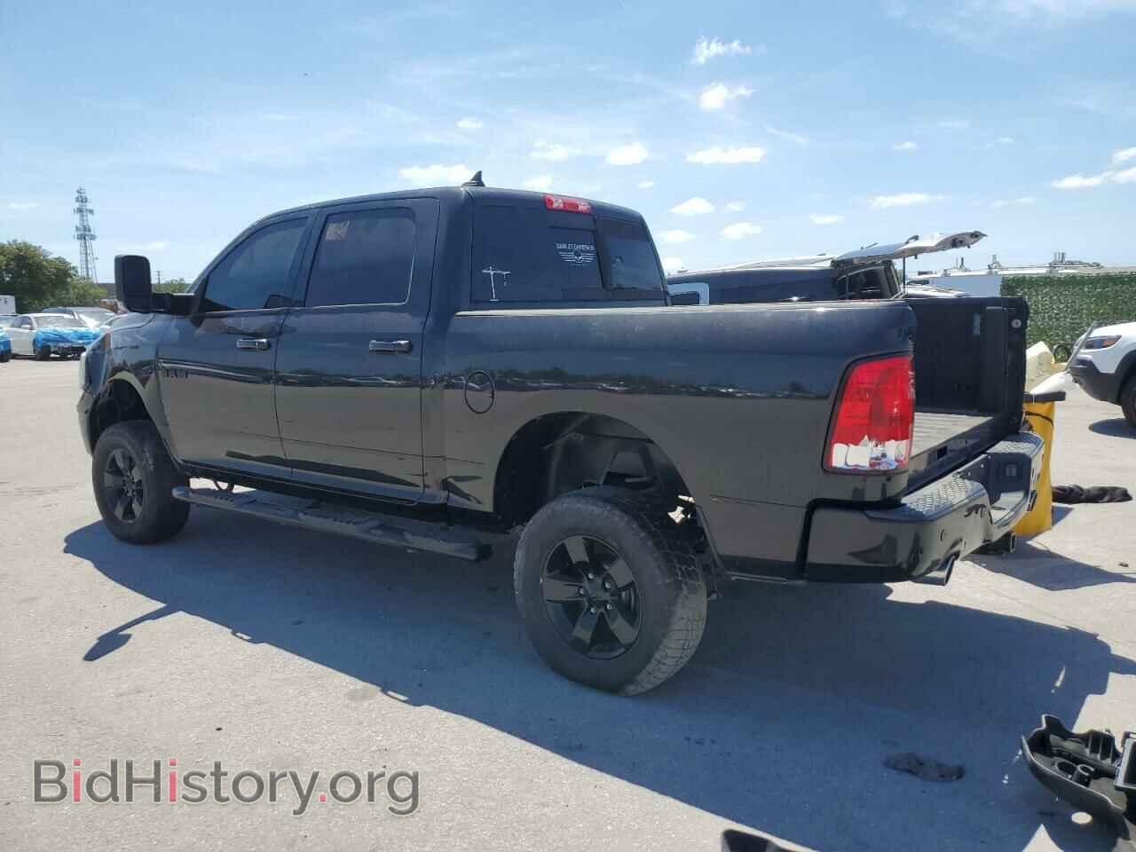 2018 RAM 1500 - VIN: 1C6RR6LM4JS261983 - Фото 2