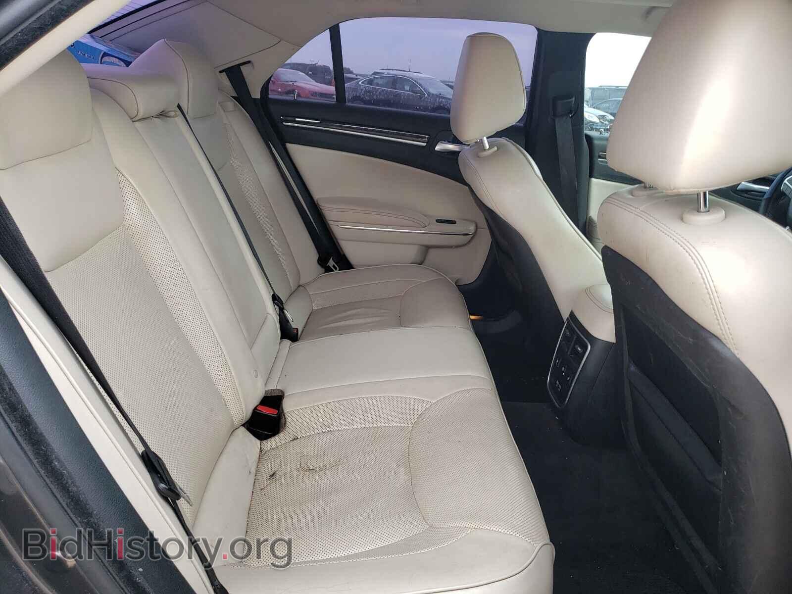 2016 CHRYSLER 300 - VIN: 2C3CCAEG8GH128058 - Фото 6