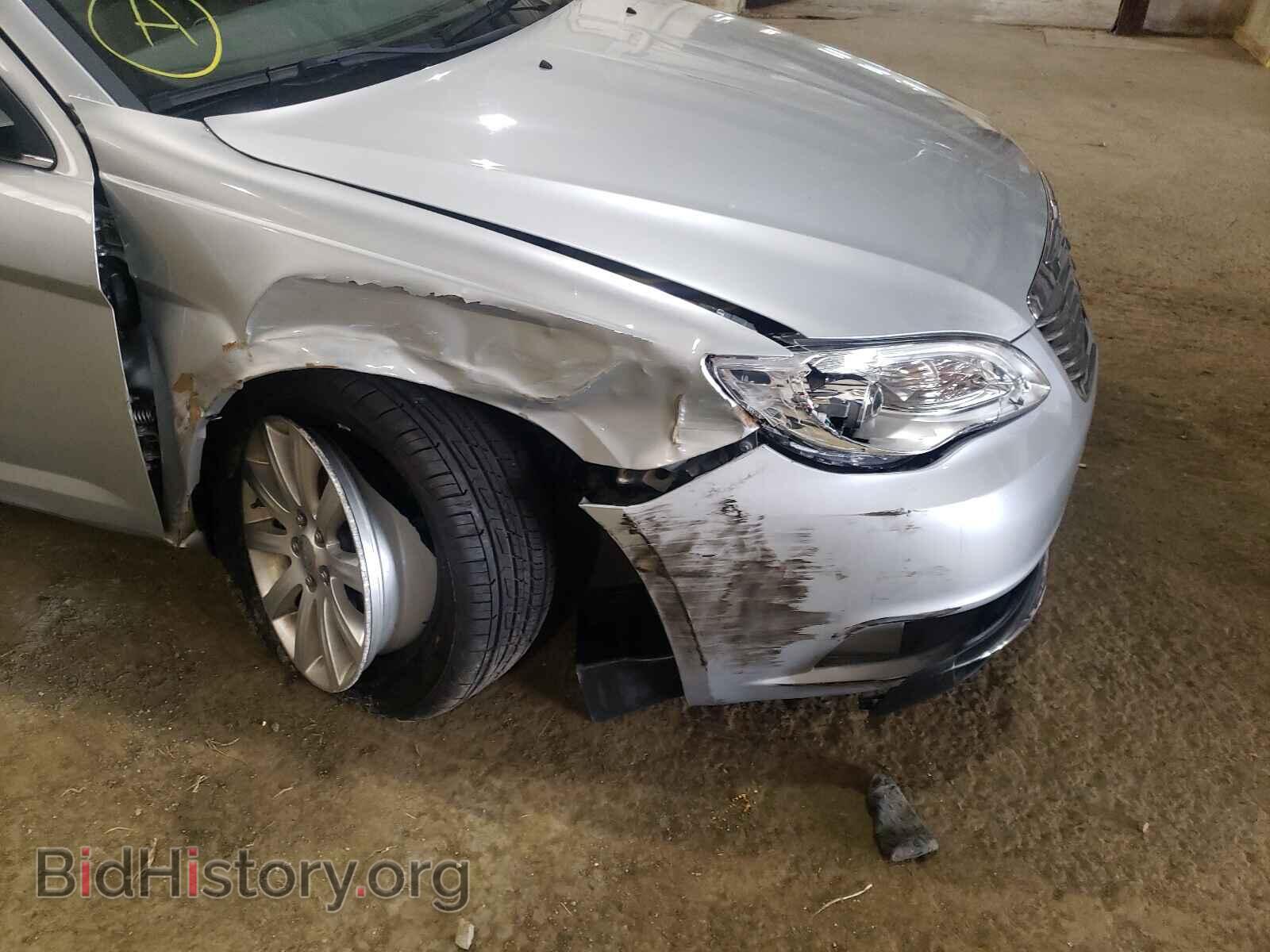 2012 CHRYSLER 200 - VIN: 1C3CCBBB9CN125637 - Фото 9