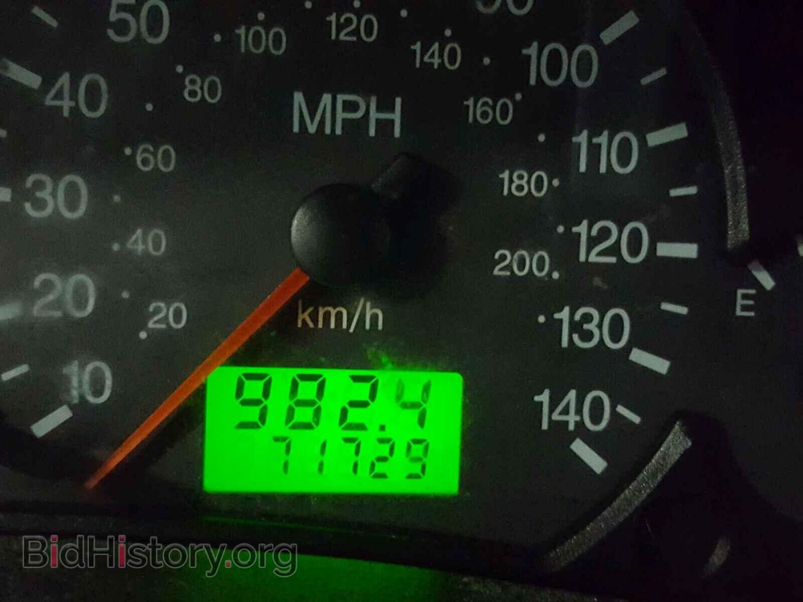 2007 FORD FOCUS - VIN: 1FAFP37N97W130588 - Фото 8