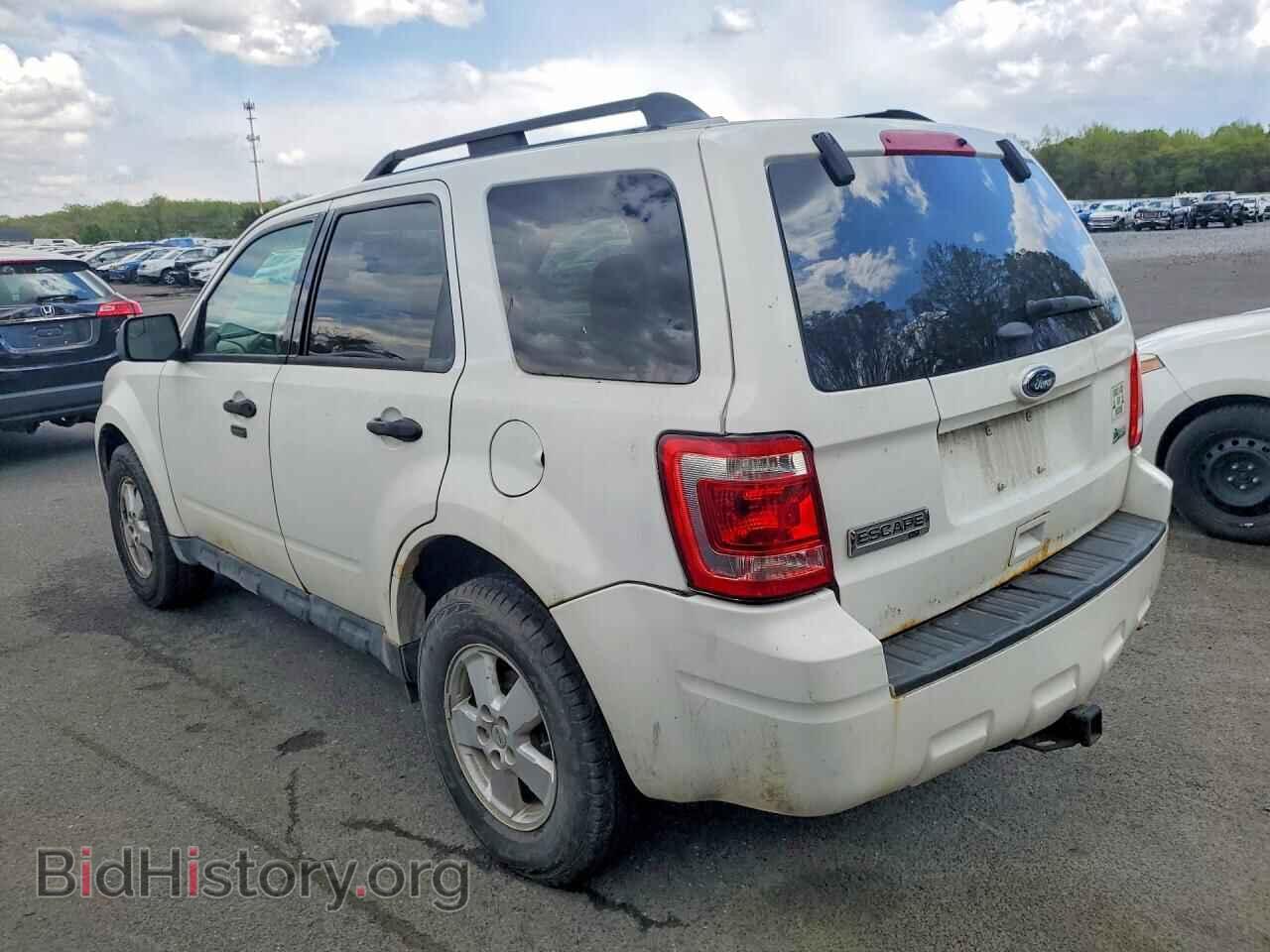 2012 FORD ESCAPE - VIN: 1FMCU9DG9CKC69633 - Фото 2