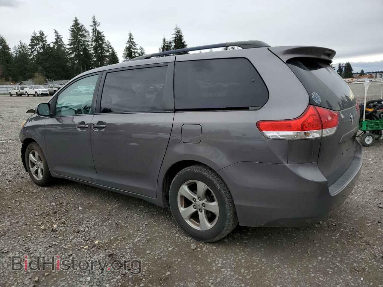 2011 TOYOTA All Models - VIN: 5TDKK3DC6BS086603 - Фото 2
