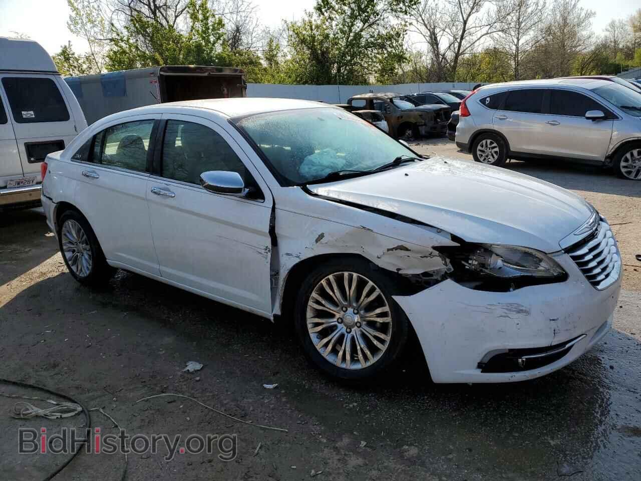2012 CHRYSLER 200 - VIN: 1C3CCBCB2CN307534 - Фото 4