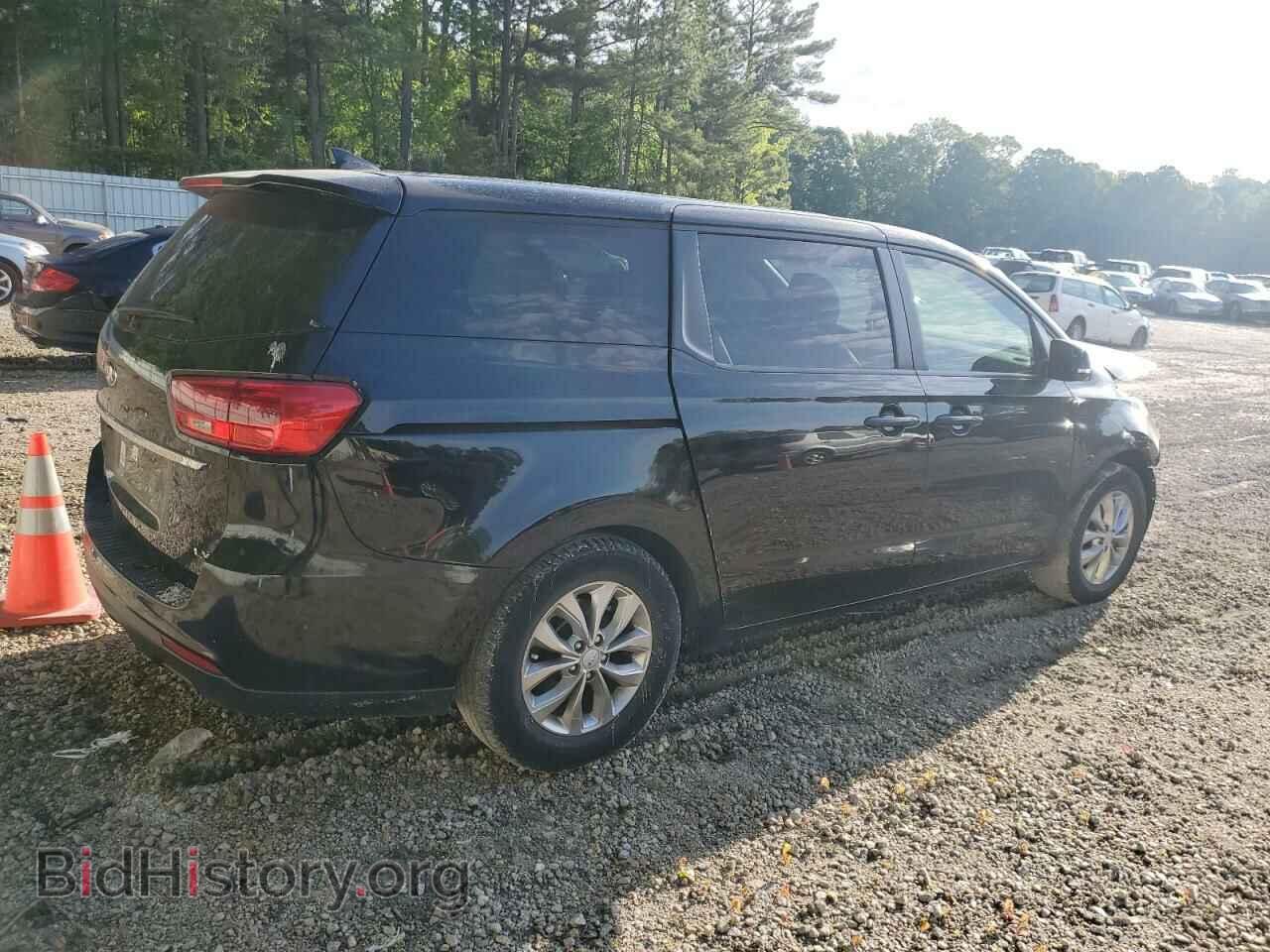 2020 KIA All Models - VIN: KNDMB5C19L6631103 - Фото 3