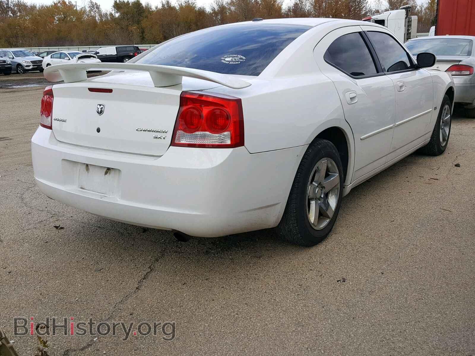 2010 DODGE CHARGER - VIN: 2B3CA3CV2AH228938 - Фото 4
