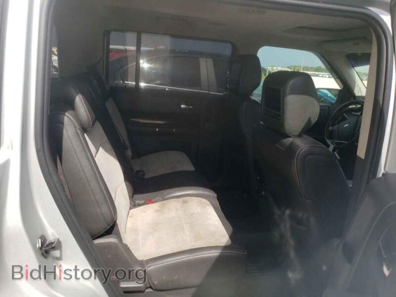 2011 Ford FLEX (VIN 2FMGK5DC7BBD29317) — фото 6 из 10