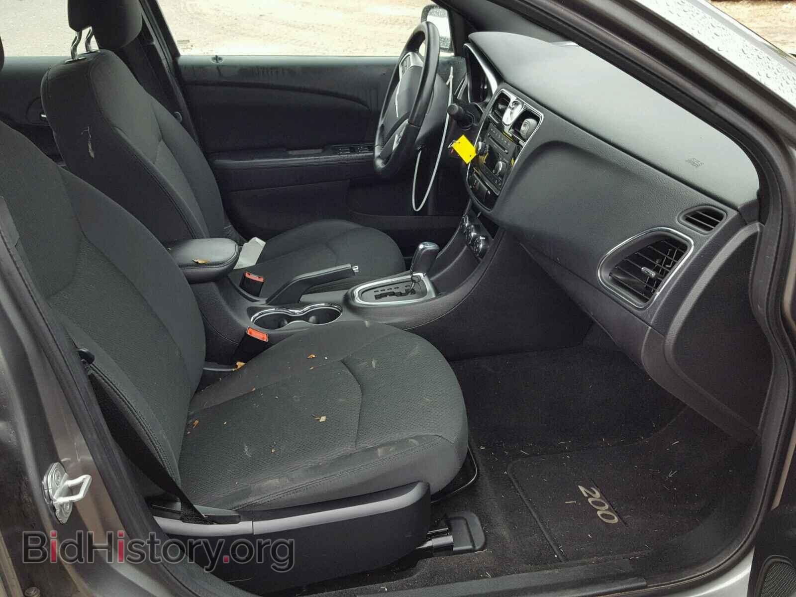 2011 CHRYSLER 200 - VIN: 1C3BC1FB1BN624088 - Фото 5