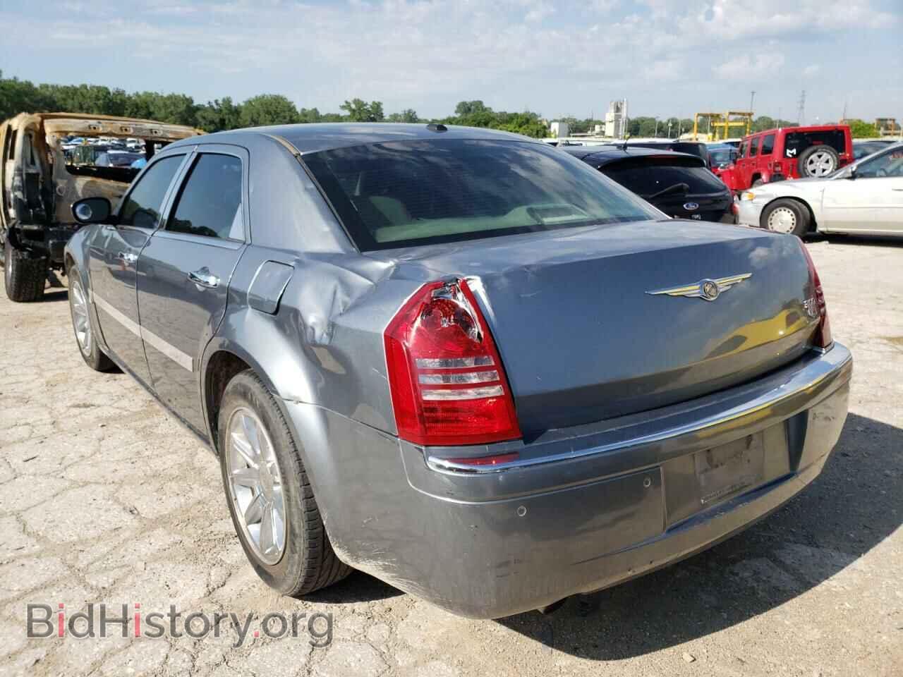 2006 CHRYSLER 300 - VIN: 2C3LA63H66H277825 - Фото 3