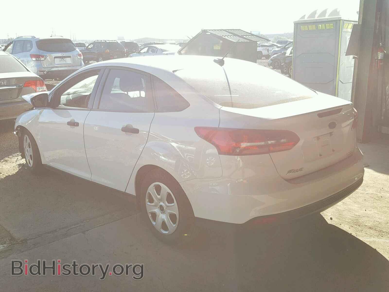 2016 FORD FOCUS - VIN: 1FADP3E22GL306351 - Фото 3