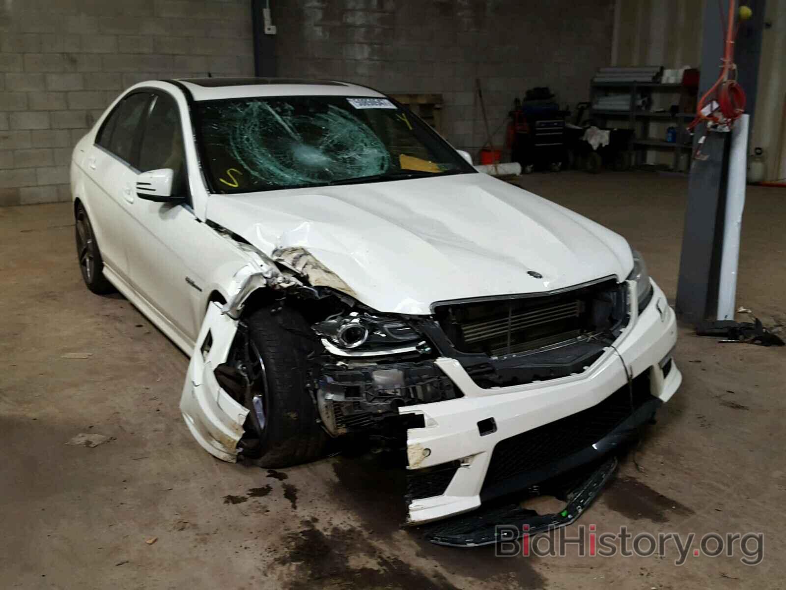 Photo WDDGF7HB8CA729511 - MERCEDES-BENZ C63 2012