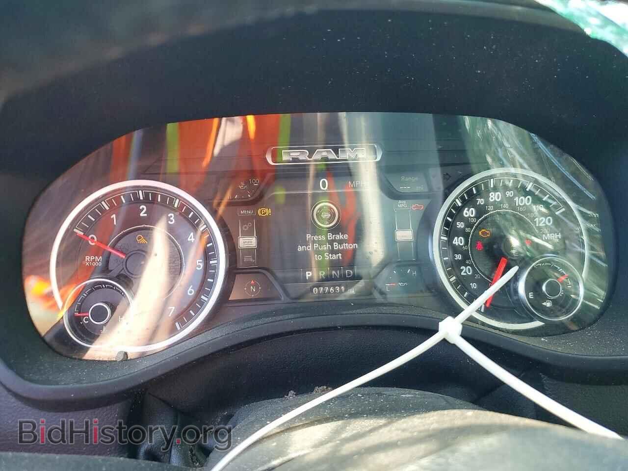 2019 RAM 1500 - VIN: 1C6SRFJT9KN518115 - Фото 9