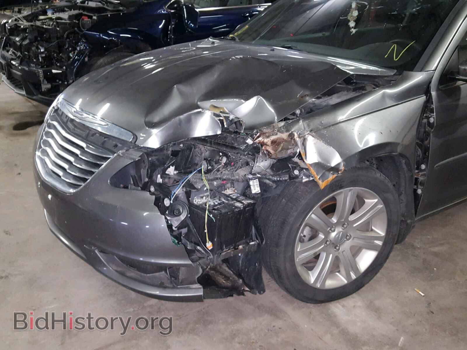 2012 CHRYSLER 200 - VIN: 1C3CCBAGXCN228613 - Фото 9