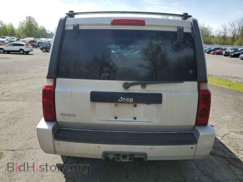 2006 Jeep COMMANDER (VIN 1J8HG48NX6C210868) — photo 6 of 12