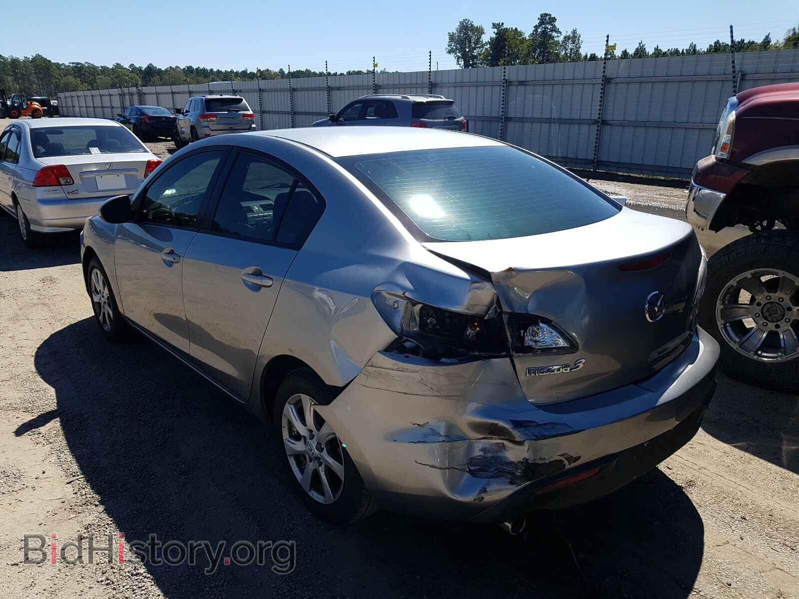 2011 MAZDA 3 - VIN: JM1BL1VF0B1473560 - Фото 3