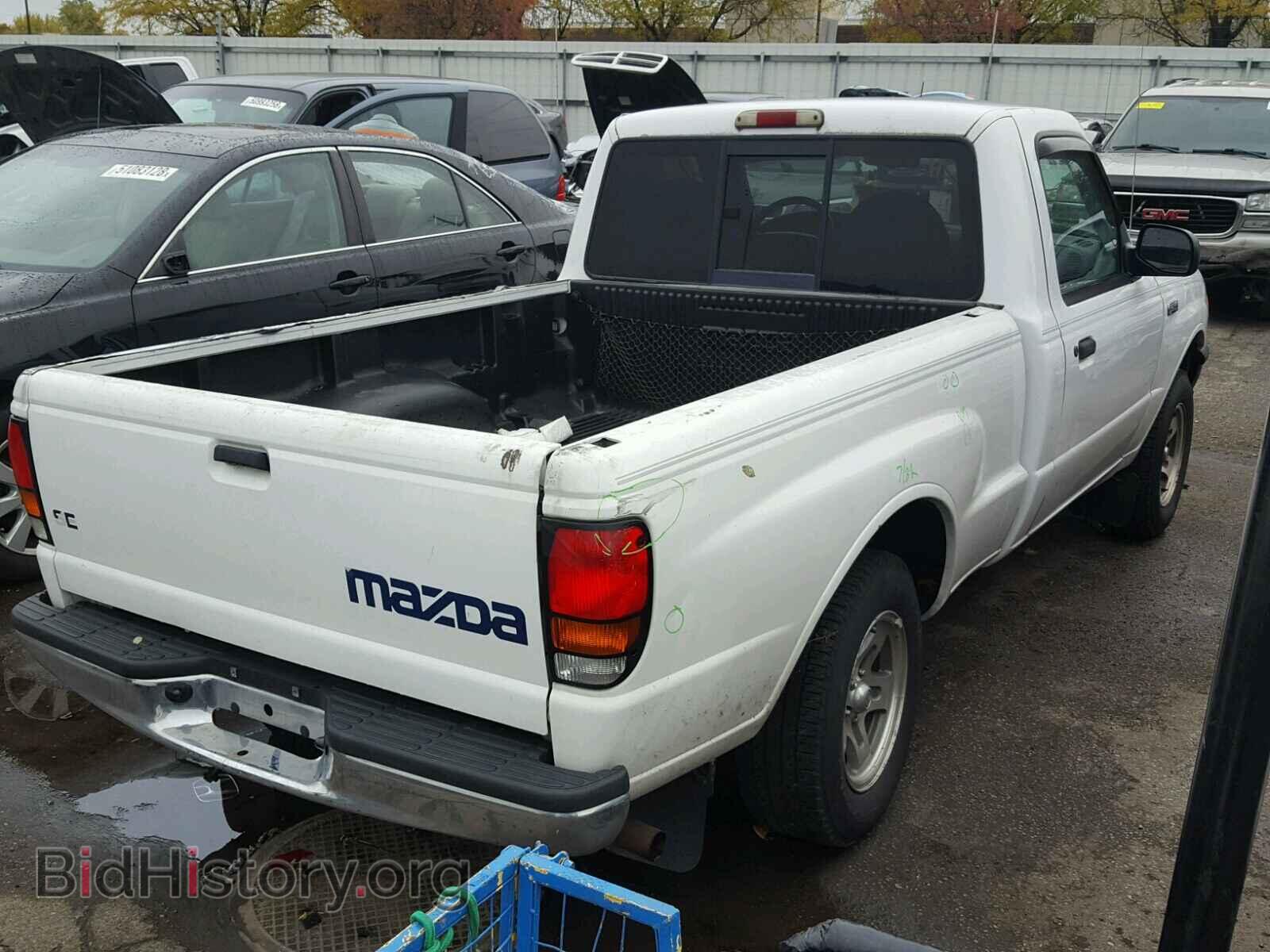 2000 MAZDA B2500 - VIN: 4F4YR12C3YTM10332 - Фото 4