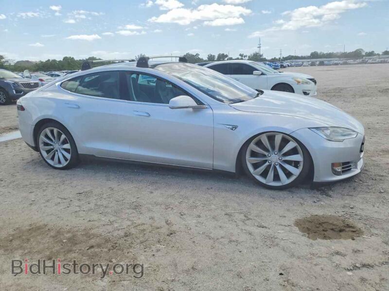 2013 Tesla MODEL S (VIN 5YJSA1CN4DFP04115) — фото 4 из 13