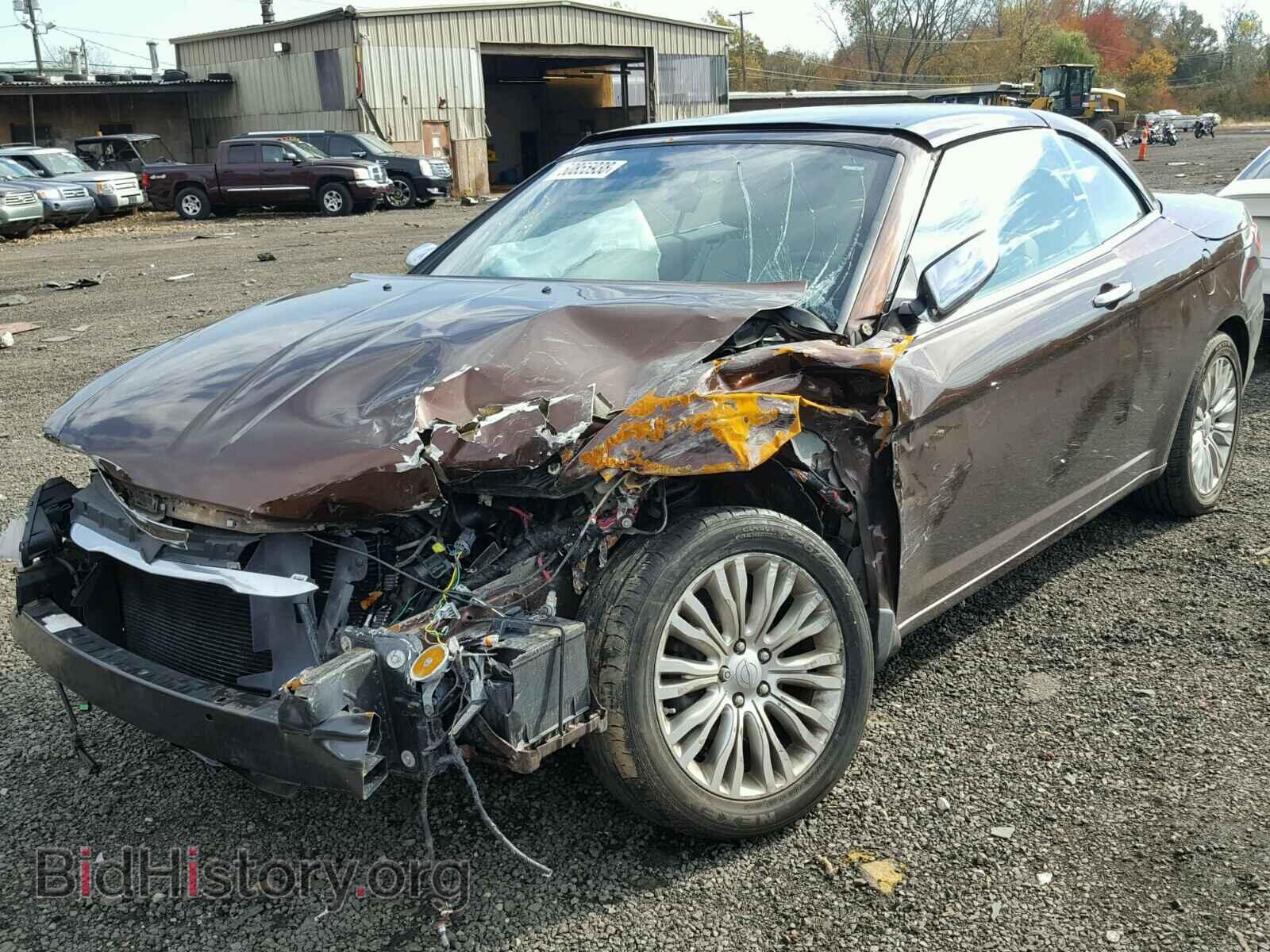 2013 CHRYSLER 200 - VIN: 1C3BCBFG1DN513674 - Фото 2