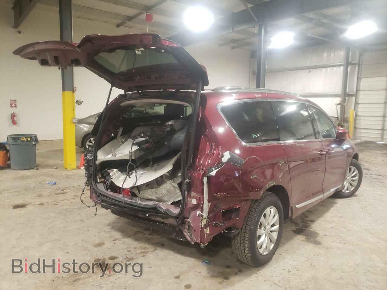 2018 CHRYSLER PACIFICA - VIN: 2C4RC1BG9JR120899 - Фото 4