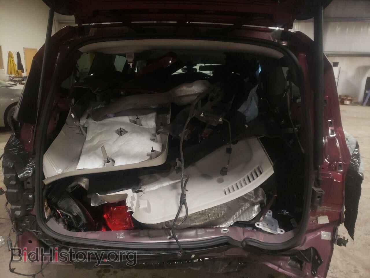 2018 CHRYSLER PACIFICA - VIN: 2C4RC1BG9JR120899 - Фото 9