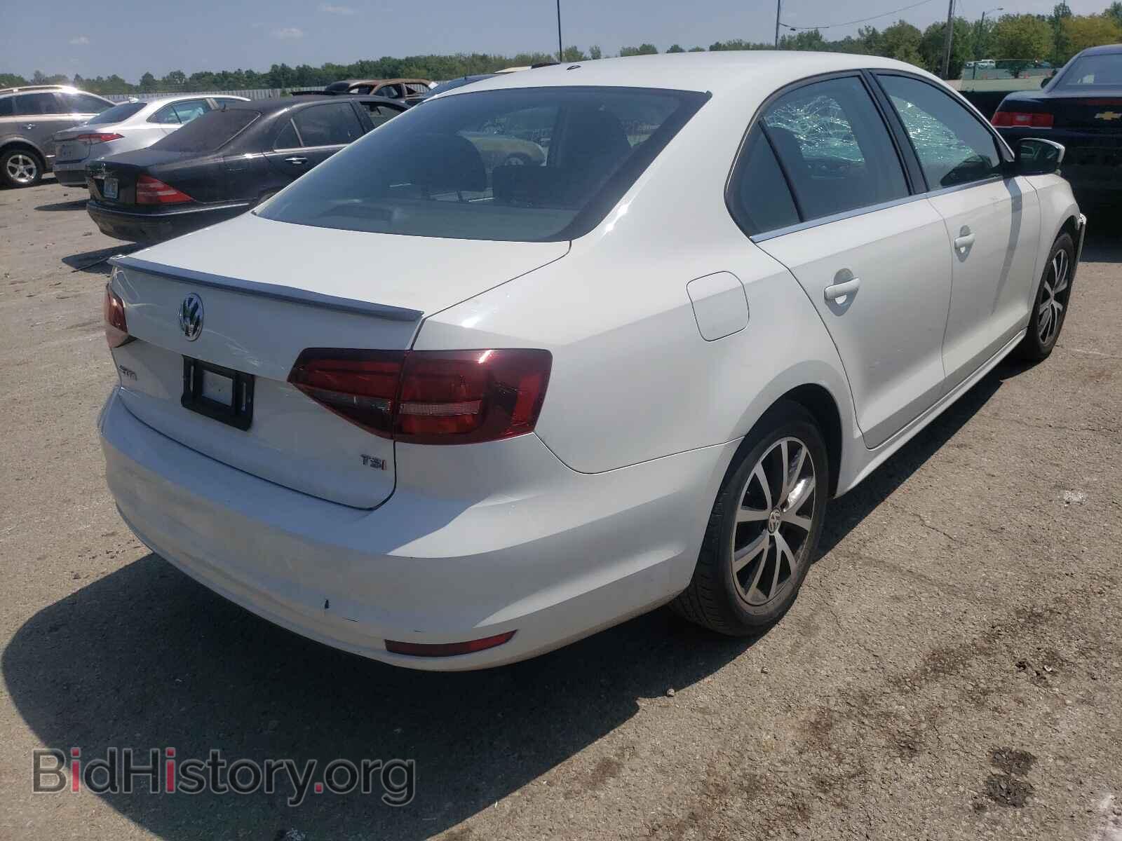 2017 VOLKSWAGEN JETTA - VIN: 3VW2B7AJ8HM294921 - Фото 4