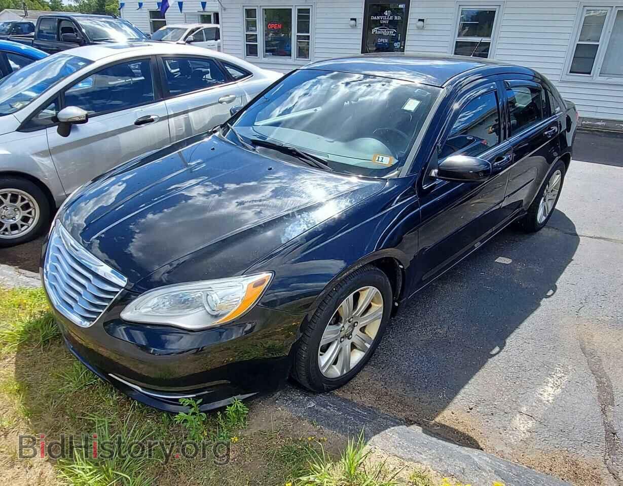 2013 CHRYSLER 200 - VIN: 1C3CCBBB6DN714002 - Фото 2
