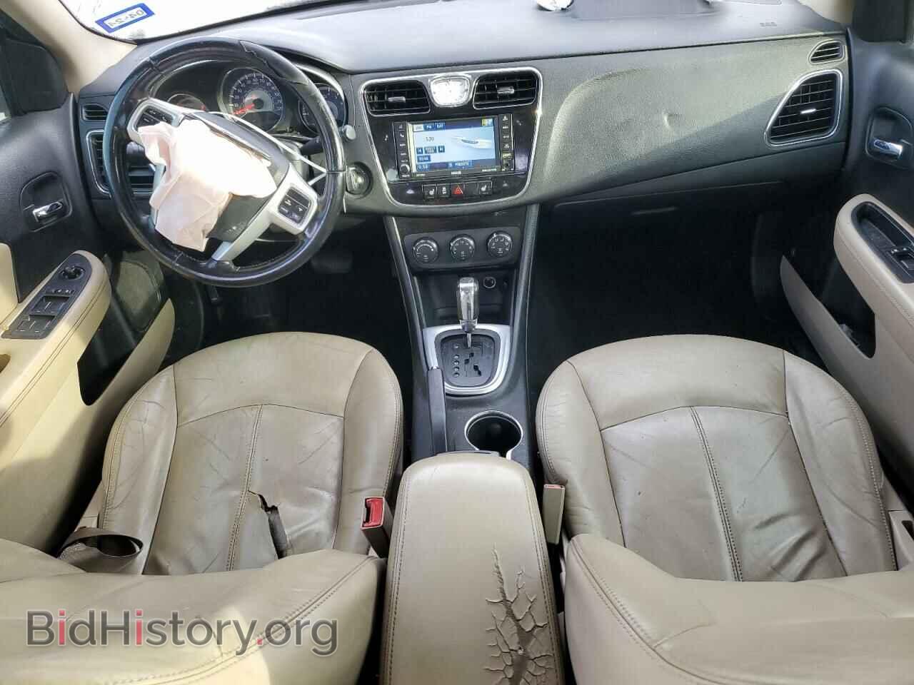 2011 CHRYSLER 200 - VIN: 1C3BC2FG3BN575686 - Фото 8