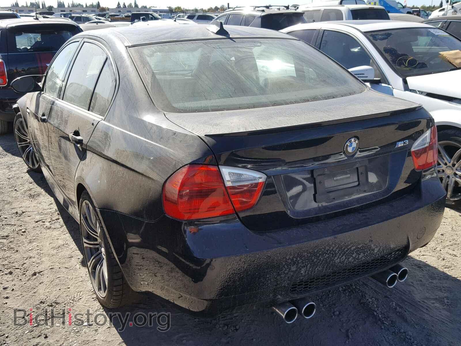 2008 BMW M3 - VIN: WBSVA93528E041137 - Фото 3