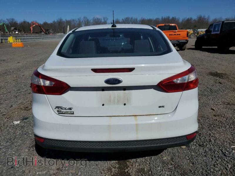 2012 Ford FOCUS (VIN 1FAHP3F29CL171928) — фото 6 из 12