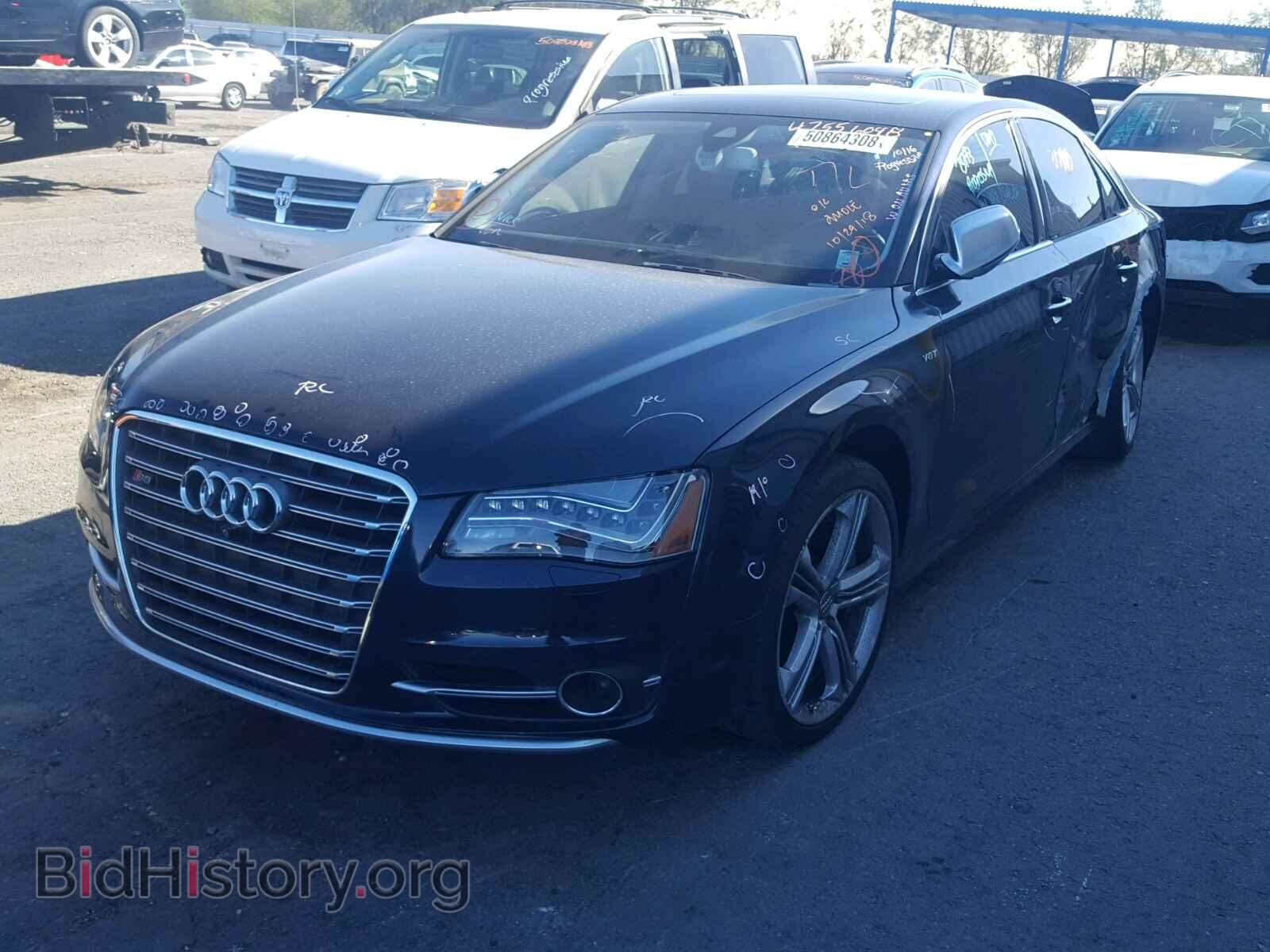 2013 AUDI S8 - VIN: WAUD2AFD1DN005371 - Фото 2